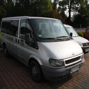 COCHE DE PASAJEROS Ford Transit